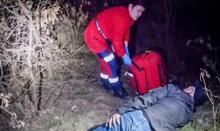 Знайшли серед згарища: на Львівщині чоловік отримав опіки внаслідок пожежі сухостою