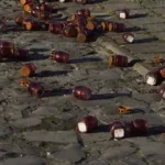 У Львові невідомий розтрощив простір памʼяті про загиблих військовополонених