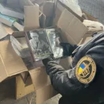 Львівські митники зупинили ввезення російських книг на суму 145 тисяч гривень