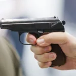 У Львові військовий зі зброєю зупинив авто ТЦК і силою звільнив брата