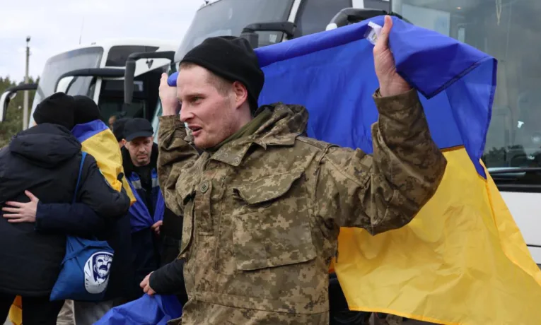 З російського полону звільнили ще п’ятнадцять військових зі Львівщини