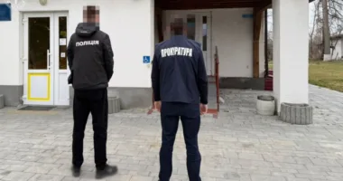 На Львівщині тривають обшуки у лікарнях через підозри в розтраті бюджетних коштів