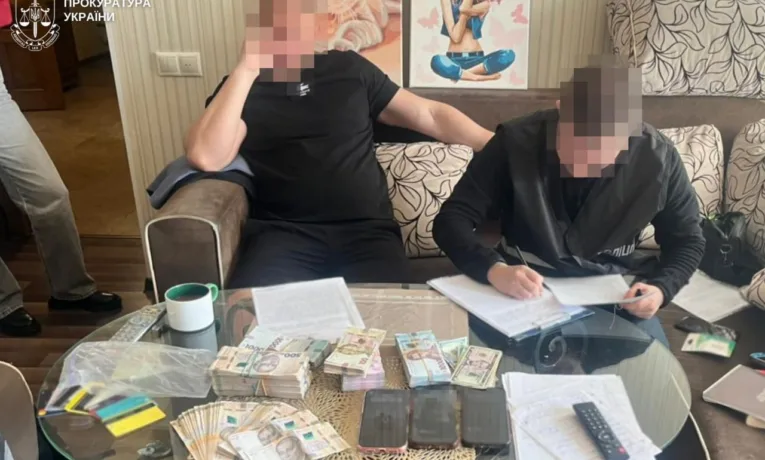 На Львівщині викрили голову міськради та її підлеглу через постачання неякісного вугілля на 2,3 млн грн