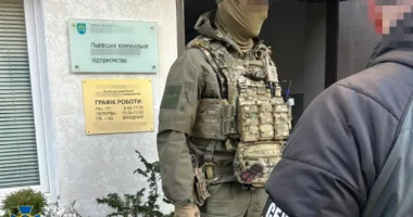 СБУ викрила у Львові схему «бронювання» ухилянтів через фіктивне працевлаштування: подробиці обшуків