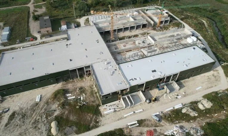Будівництво сміттєпереробного заводу у Львові: понад 90% робіт виконано, але запуск затримується через конфлікт із замовником