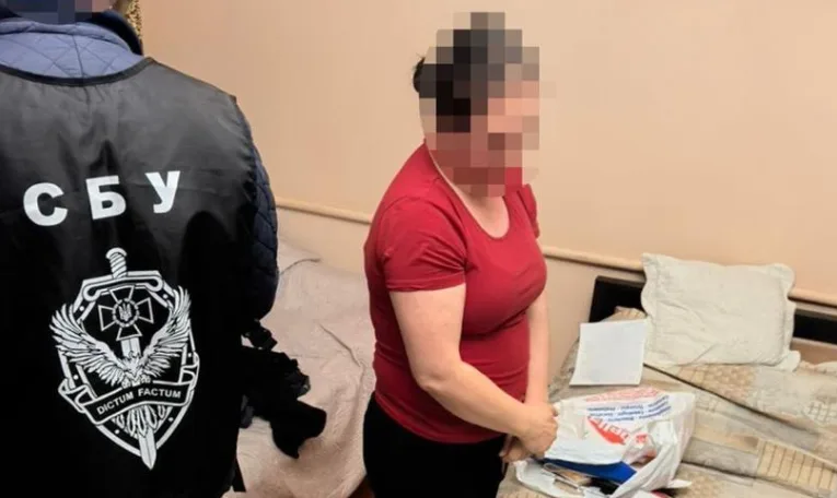 Посадовиця Самбірської РДА разом із сином продавали фейкові меддовідки для відстрочки