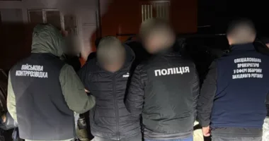 У Львові лікаря викрили на хабарі за оформлення документів для служби в тилу