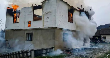 Поблизу Жовкви згорів житловий будинок