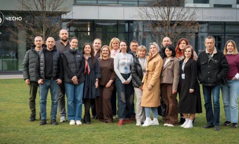 У Львові стартували школи для фахівців із супроводу ветеранів у медзакладах