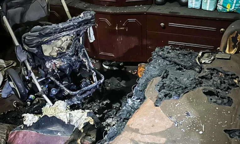 Загибель трьох малолітніх дітей: на Львівщині судитимуть 31-річну матір