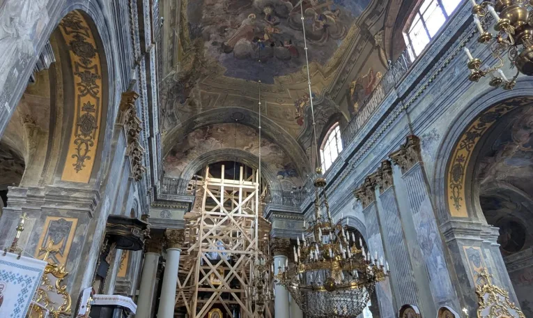 У Львові розпочинають масштабну реставрацію стінопису XVIII століття в храмі Святого Архистратига Михаїла