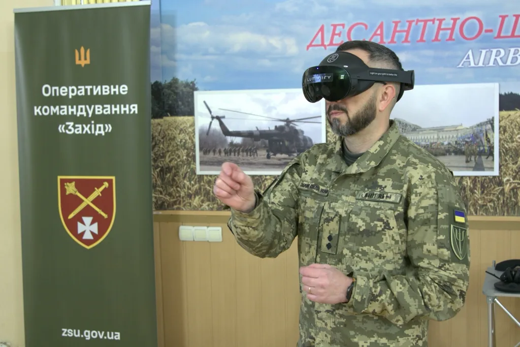 У Києві відкрили інтерактивну фотовиставку про психологічну підтримку військових