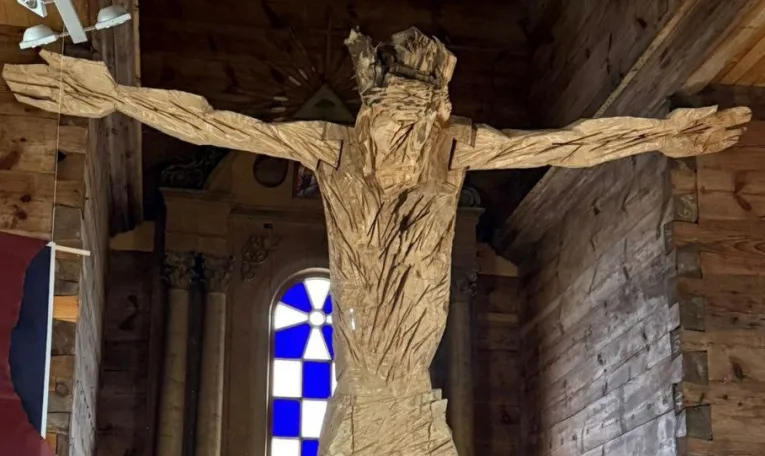 У львівському скансені відкрили виставку у дерев’яному костелі 1936 року