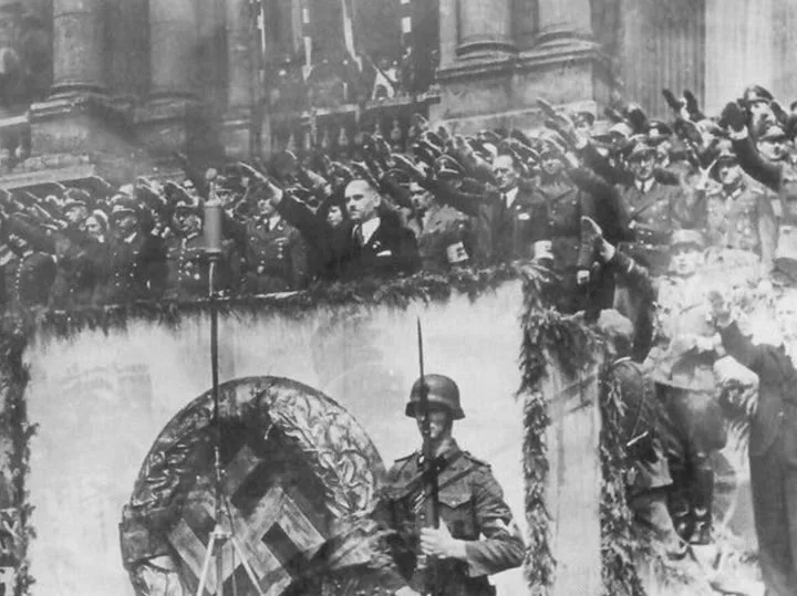 Парад у Львові та складний вибір війни: про дивізію СС «Галичина» і позицію УПА