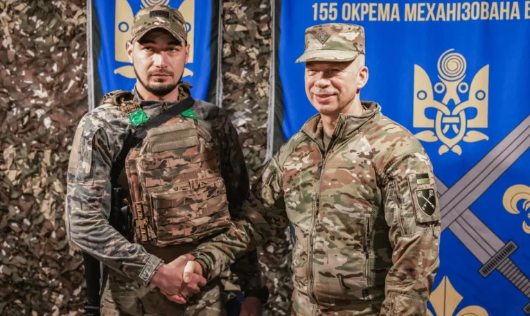 Військового зі Львівщини відзначили «Срібним Хрестом» Головнокомандувача ЗСУ