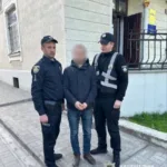 Поліція знайшла вандала, який осквернив скульптуру Божої Матері у Жовкві