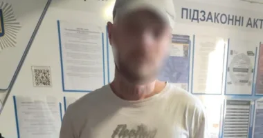 У Львові 31-річний чоловік з ножем напав на пенсіонерку та відібрав пенсію