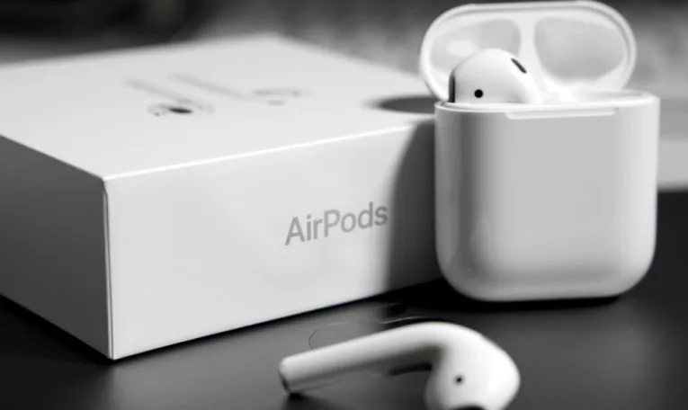 Суд постановив знищити партію контрафактних навушників Apple у Львові