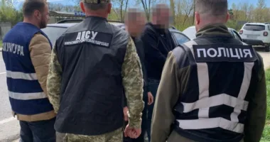На Львівщині викрили канал незаконного переправлення військовозобов’язаних за 8 тис. доларів