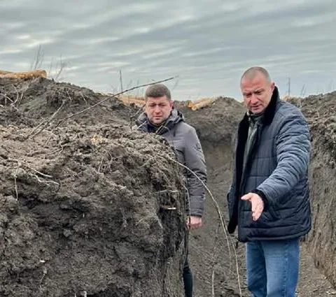 У справі про розкрадання на будівництві фортифікацій на Сумщині провели обшуки у львівських підрядників