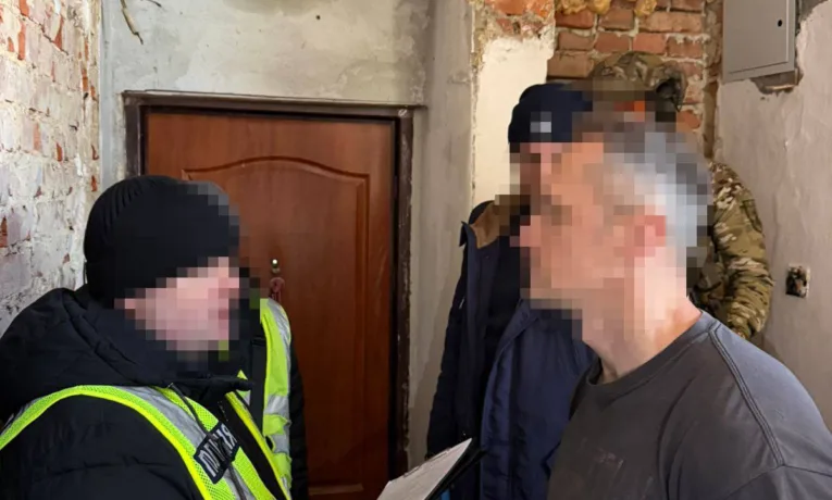 Підозрюваному у вбивстві мера Сімеїза обрали домашній арешт після 13 років розшуку