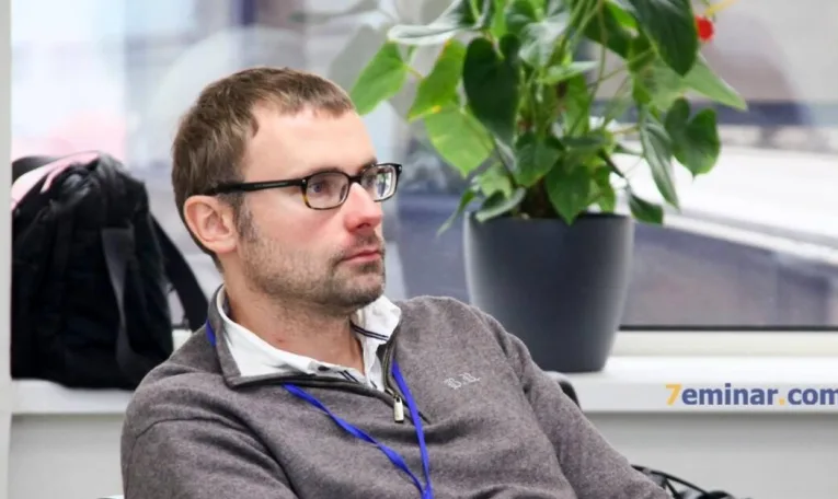 ВАКС визнав винним адвоката зі Львівщини у справі про хабар у 100 тисяч доларів