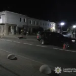 На Львівщині п’яний 19-річний мотоцикліст потрапив у ДТП з BMW X5: травмовано двох людей