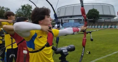 Львівський лучник став бронзовим призером молодіжного Кубка Європи
