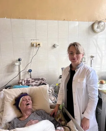 У Львові медики врятували 101-річну жінку від інсульту завдяки своєчасній тромболітичній терапії