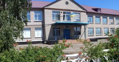 Директора будівельної компанії засудили за підробку документів під час реконструкції навчального комплексу на Львівщині