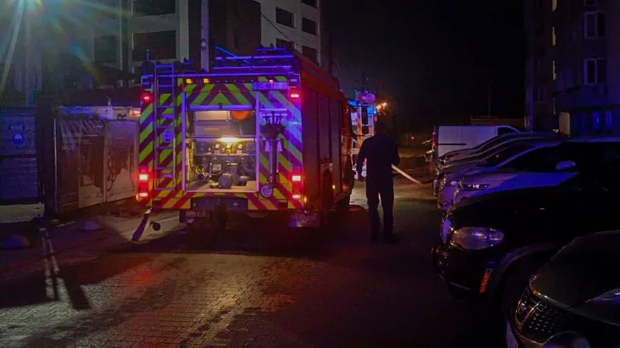 Горів електросамокат: у багатоповерхівці біля Львова внаслідок пожежі помер чоловік