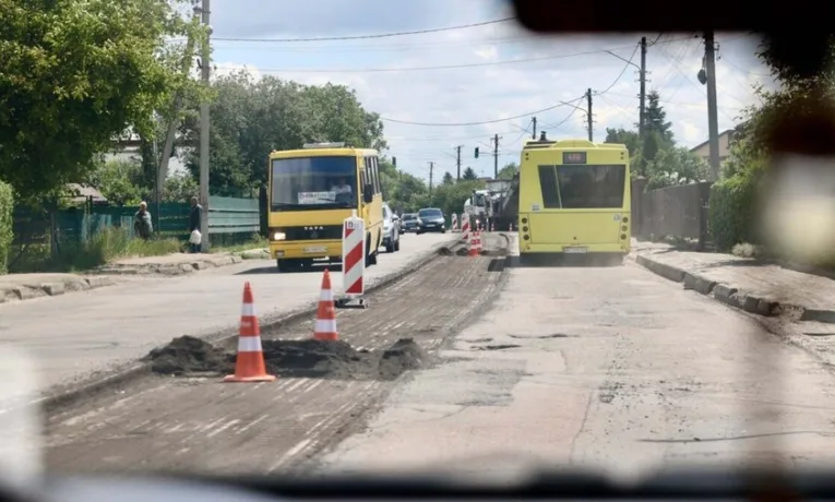 У Львові на два дні перекриють частину вулиці Шевченка: як курсуватиме транспорт
