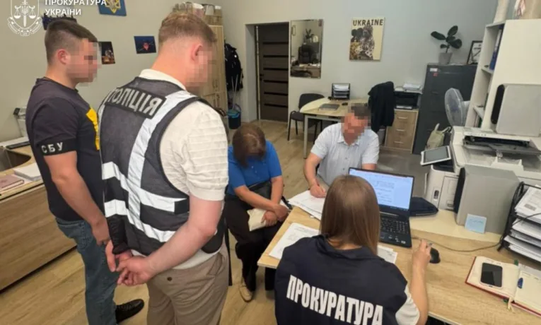 У Львові судитимуть головну бухгалтерку дитячої лікарні через переплату понад 665 тисяч гривень