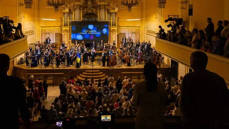 Заступниця директора Львівської філармонії звільняється через конфлікт із головою облради