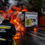 У Львові під час руху загорілась вантажівка MAN