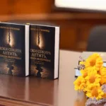 У Львові відбулася презентація книги Ростислава Новоженця “Поки сокира летить, колода відпочиває”