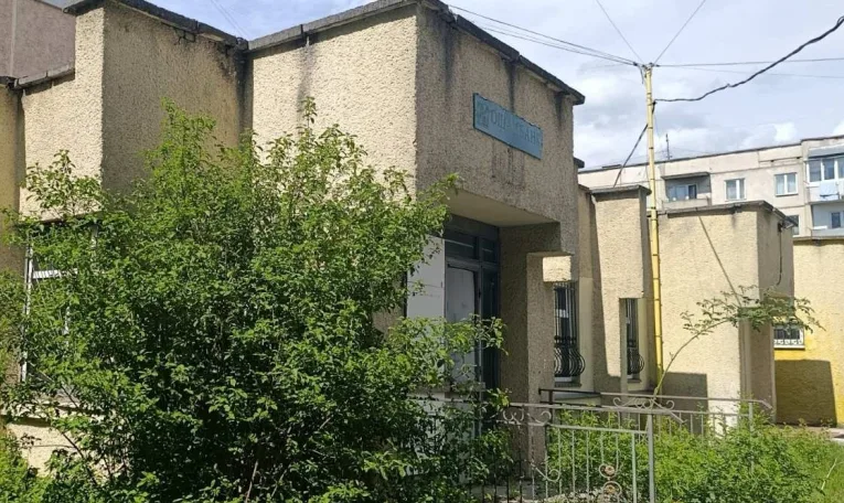 У Стрию Ощадбанк продає будівлю колишнього відділення за понад 2,2 млн грн