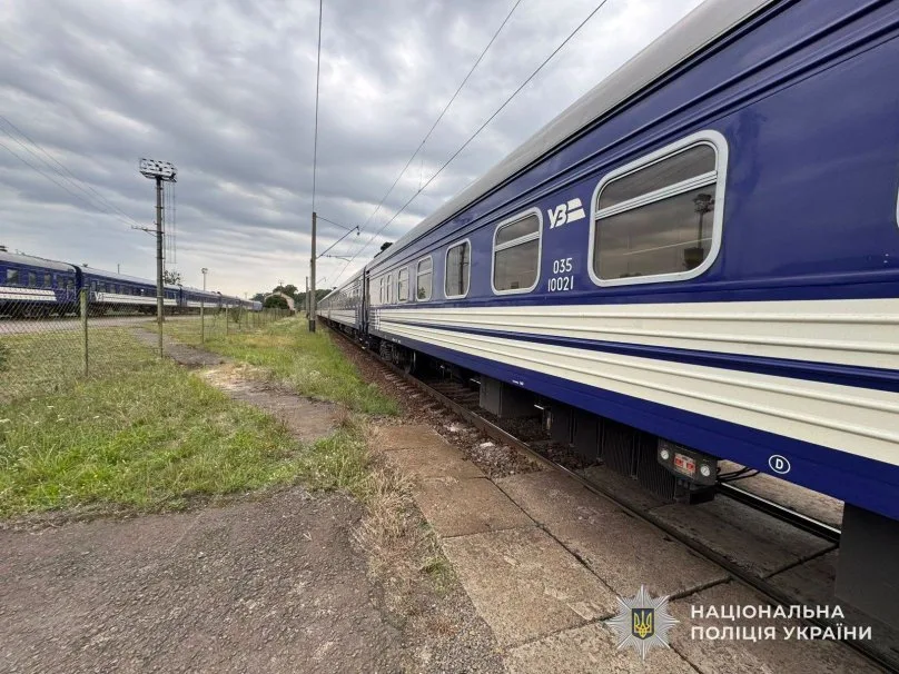 У Львові працівник депо загинув під колесами потяга: поліція розслідує трагедію