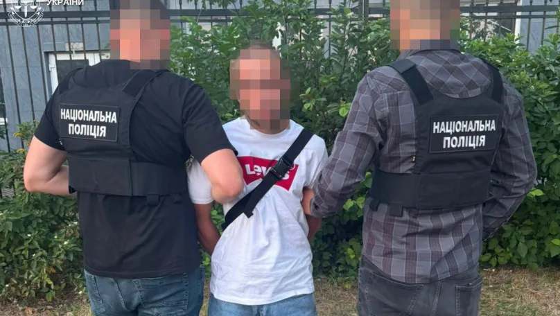 У Львові двоє чоловіків ошукали 72-річного пенсіонера на понад $16 тисяч та €2,6 тисячі