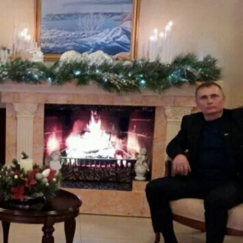 Новий керівник відділу освіти Хирова може мати паспорт РФ: майже 40 років він працював у Росії