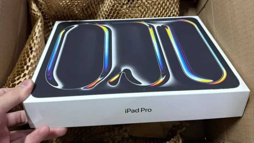 У посилках зі США на Львівщині виявили техніку Apple на 1 млн грн