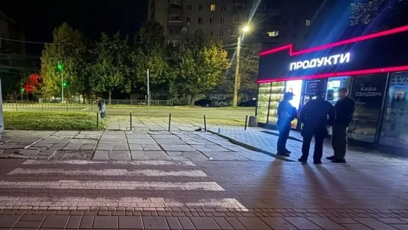 У Львові чоловік зірвав із перехожого золотий ланцюжок: його затримали