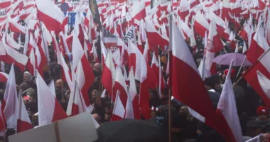 Польські депутати хочуть провести у Львові Марш незалежності: Босак назвав ідею курйозною