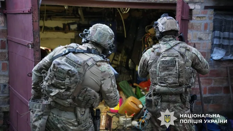 На Львівщині під час спецоперації «Джентльмени» вилучили 4 кг канабісу та 74 кущі конопель