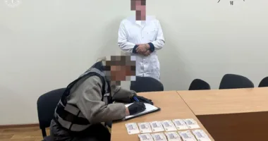 На Стрийщині лікар вимагав 11,5 тисячі гривень за документи для 16-річної дівчини з інвалідністю