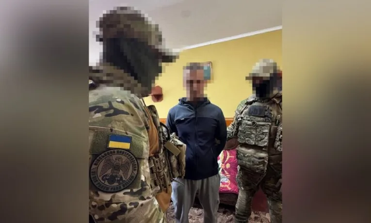 На Львівщині чоловікові оголосили підозру у державній зраді: за даними СБУ, він готував удар РФ по виробництву БпЛА