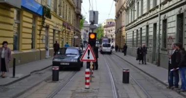 У Львові «Муніципальна варта» має виплатити майже 500 тисяч гривень за ДТП із болардом