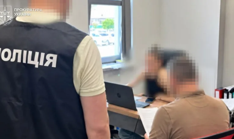 У Львові судитимуть трьох посадовців через непоставлену сіль на майже 12 млн грн