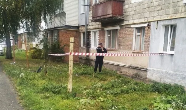 У Шептицькому чоловік поранив ножем військовослужбовця: потерпілий у реанімації