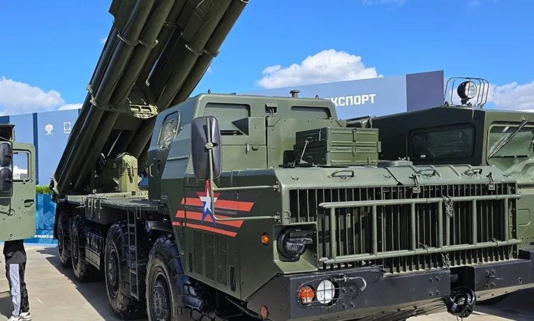 На Львівщині військовослужбовця оштрафували на 34 тисячі гривень за відправлення деталей до «Торнадо-С» у Францію
